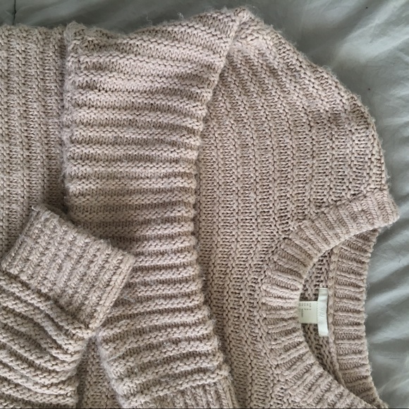 Oversized Chunky Knit Sweater - Picture 2 of 3